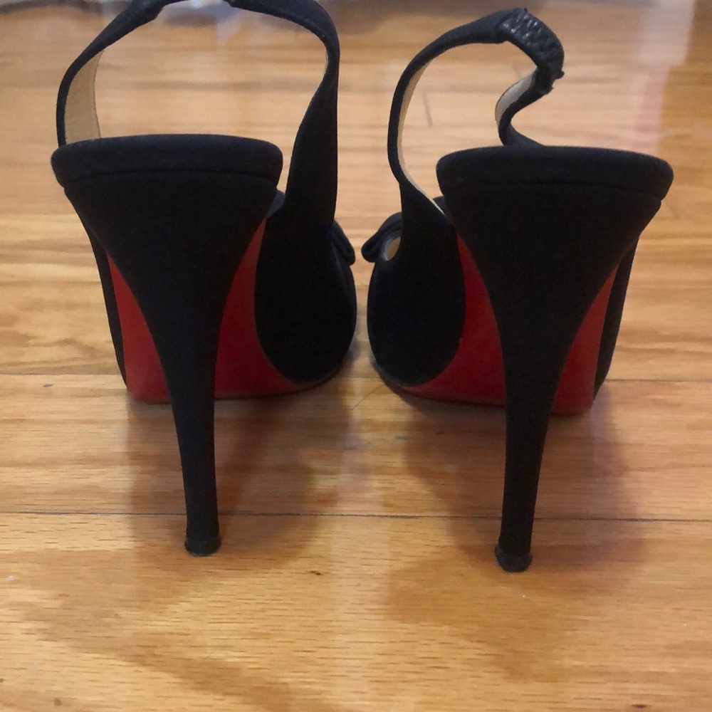 Christian Louboutin Slingbacks- Bow accents